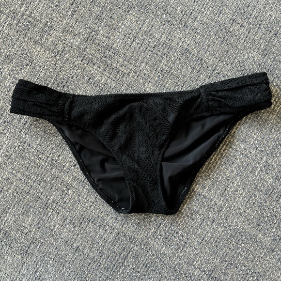 Victoria's Secret Other - 🖤 Victoria’s Secret Knockout Bikini Bottom 🔥 Size Small